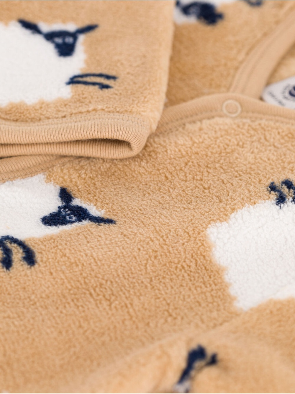 Baby Cozy Sheep-Print Fleece Onesie - Tan/White - 12M (74cm) - Picture 4 of 10